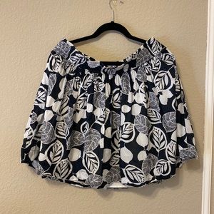 Blue and white cotton fluffy mini skirt